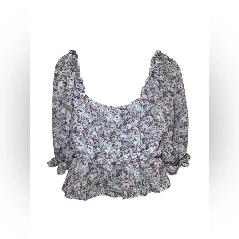 ASTR The Label Blue Purple Floral Ditsy Top Size Medium